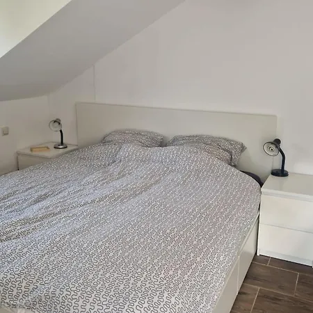 Wohlfuehloase - Zimmer, - Im Herzen Starnbergs Quarto em Acomodações Particulares *