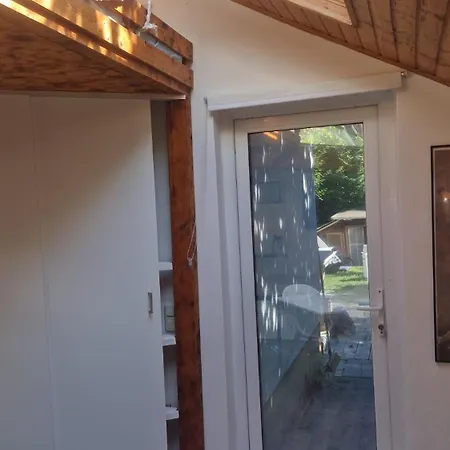 Wohlfuehloase - Zimmer, - Im Herzen Starnbergs Homestay *